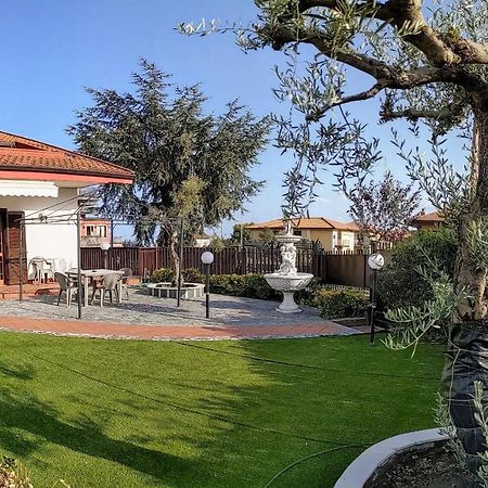 Casa Vacanze Volpe Dell'Etna Николози Экстерьер фото