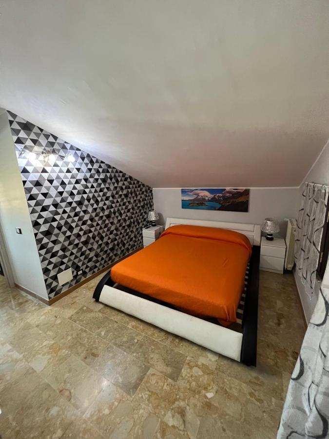 Casa Vacanze Volpe Dell'Etna Николози Экстерьер фото