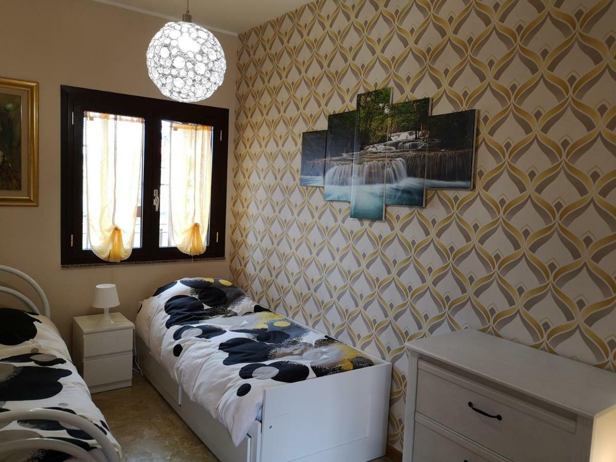 Casa Vacanze Volpe Dell'Etna Николози Экстерьер фото
